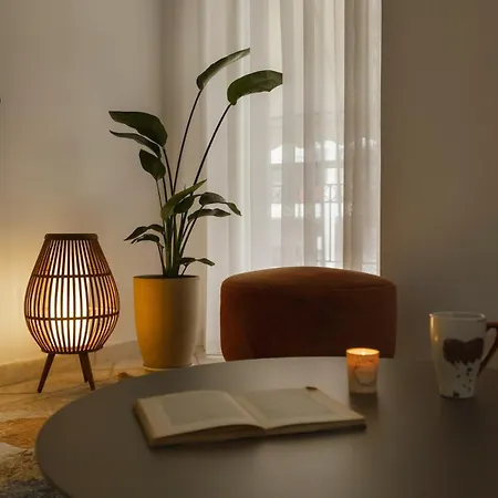 Bright And Comfortable With Balcony For 2 Lejlighed Thessaloníki