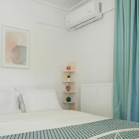 Bright And Comfortable With Balcony For 2 Apartament