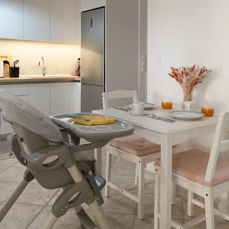 Bright And Comfortable With Balcony For 2 Lejlighed Thessaloníki
