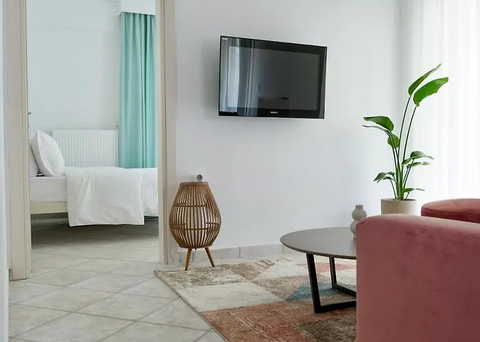 Bright And Comfortable With Balcony For 2 公寓