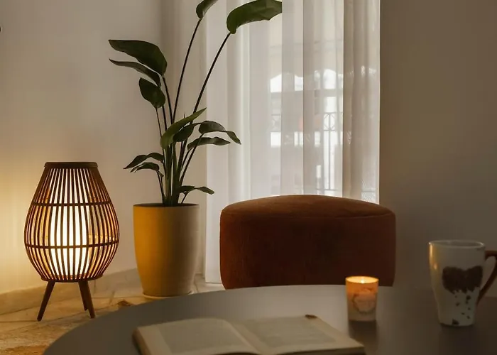 Bright And Comfortable With Balcony For 2 Apartament Saloniki